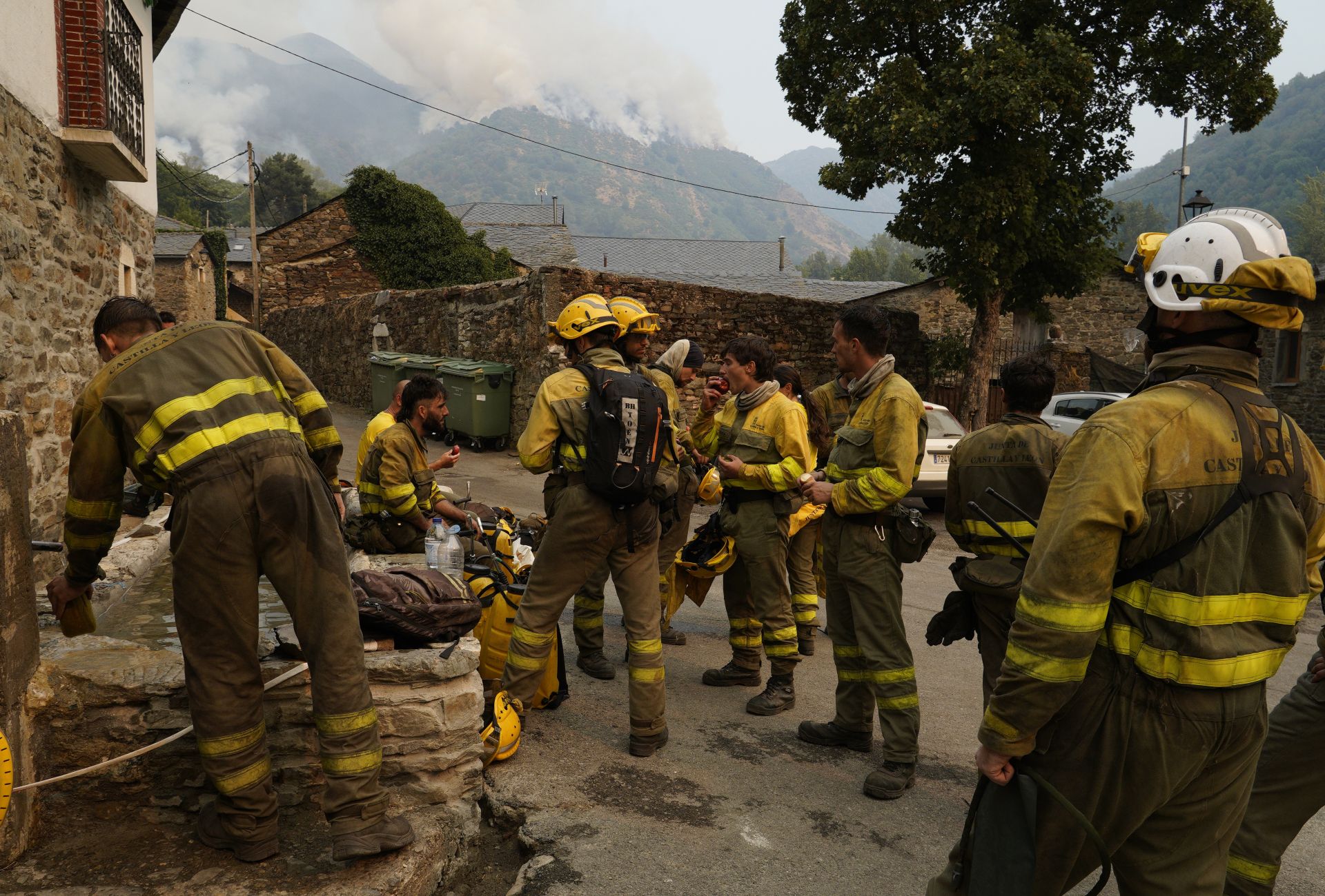 Incendio forestal en Salientes