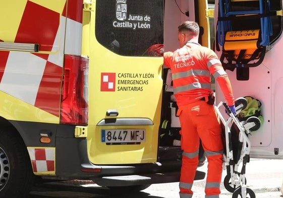 Imagen de archivo de una ambulancia.