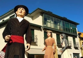 Imágenes del espectáculo de los Gigantes y Cabezudos en Ponferradada.