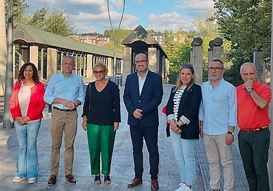 Imagen de la inauguración del puente junto al Parque de la Concordia.