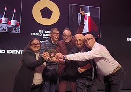 Celebran el éxito logrado.