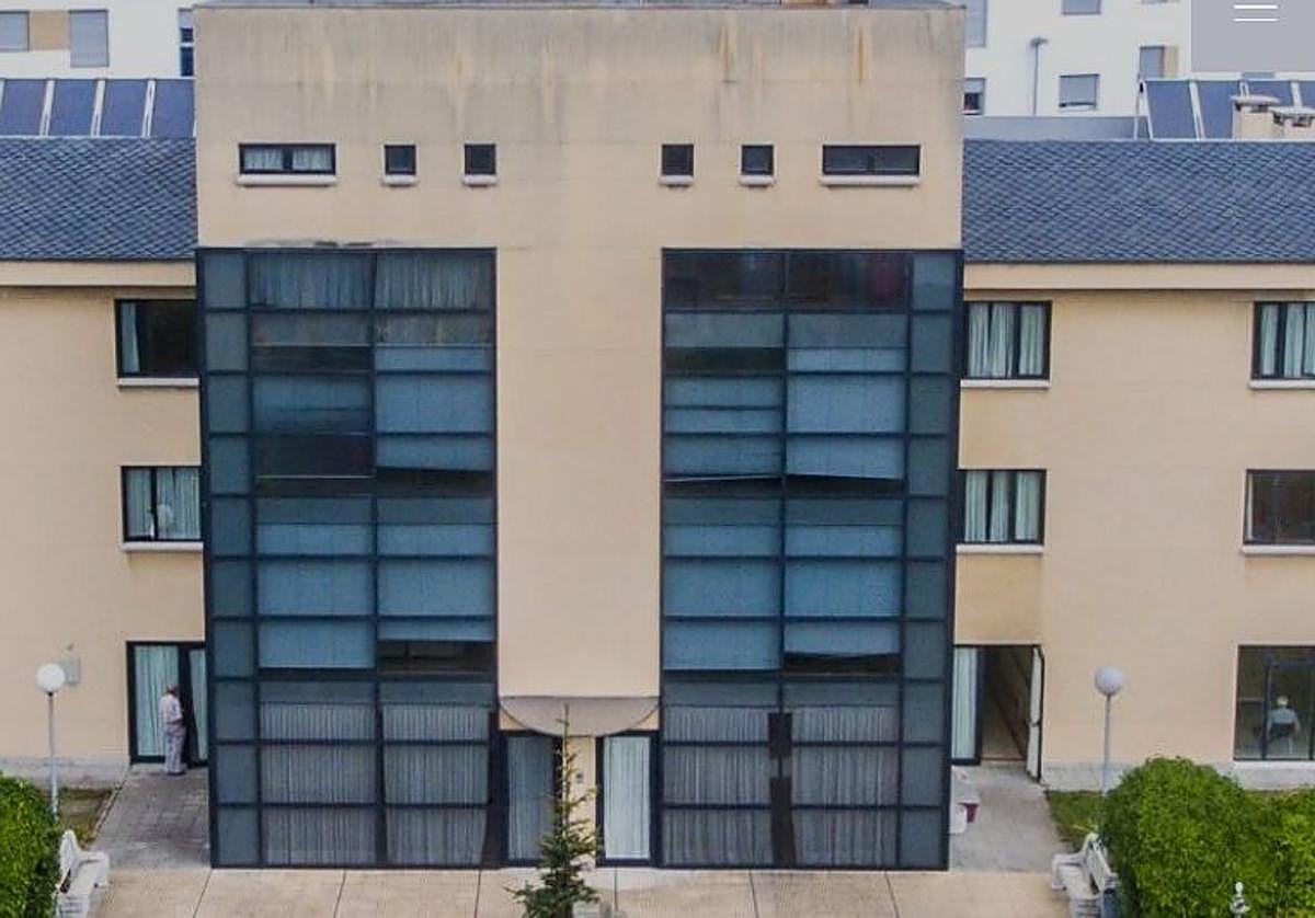 Imagen exterior de la Residencia de Mayores San Blas de Fabero.