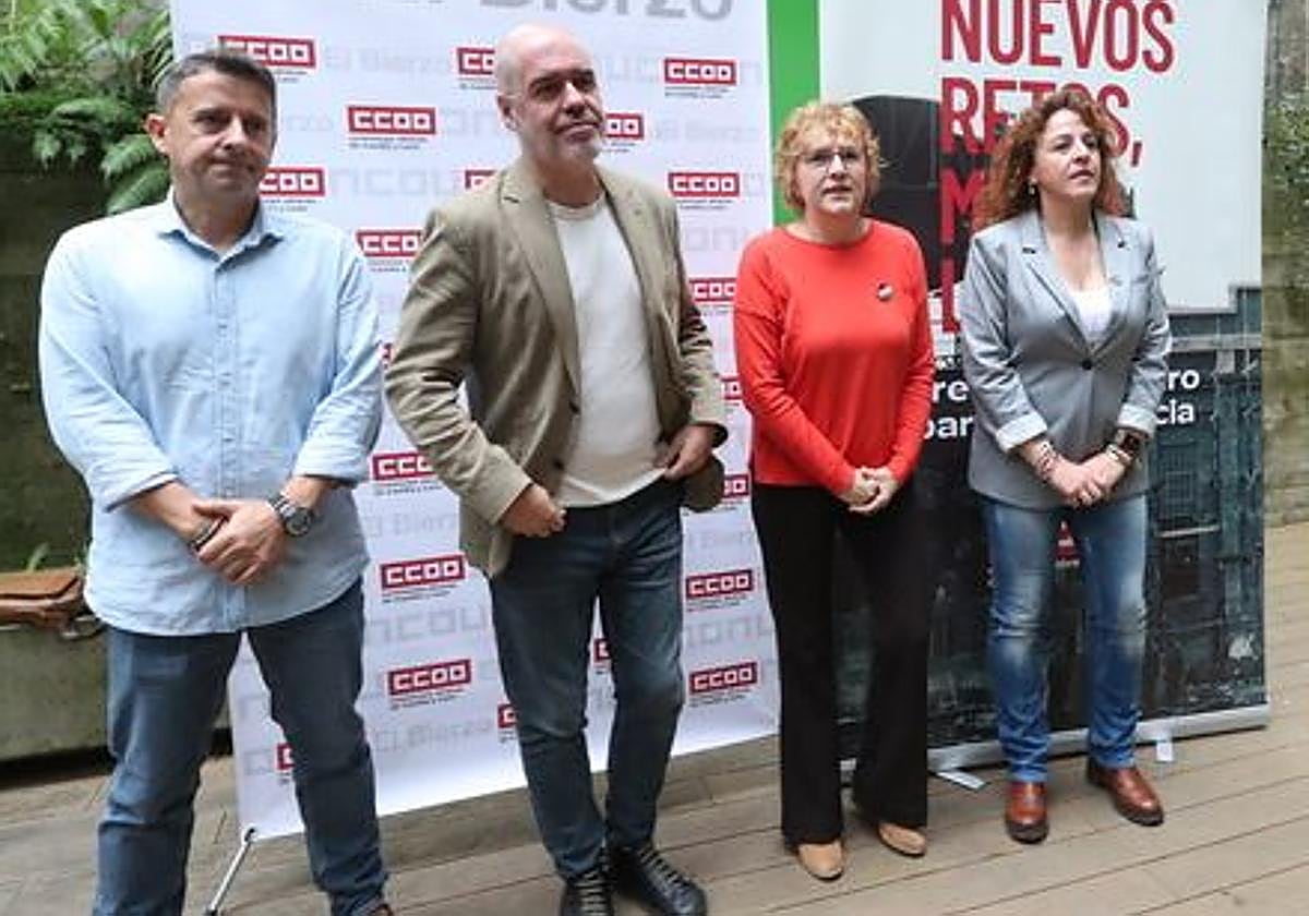 El sindicato CCOO celebró la asamblea provincial de delegados en Ponferrada con la participación del secretario general, Unai Sordo.