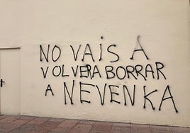 El mensaje sobre la pared donde se encontraba el mural en Ponferrada.