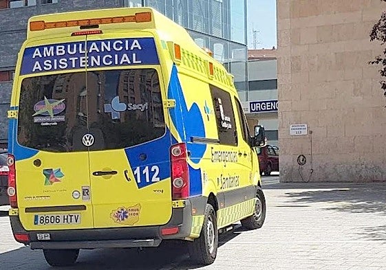 Ambulancia del Servicio de Emergencias 112 en una imagen de archivo.