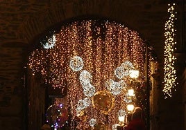 Imagen de archivo de las luces de Navidad en Ponferrada.
