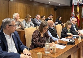 Imagen de los miembros del Partido Socialista en Ponferrada.