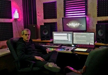 Fallece a los 48 años el músico, productor y DJ berciano Óscar Vázquez