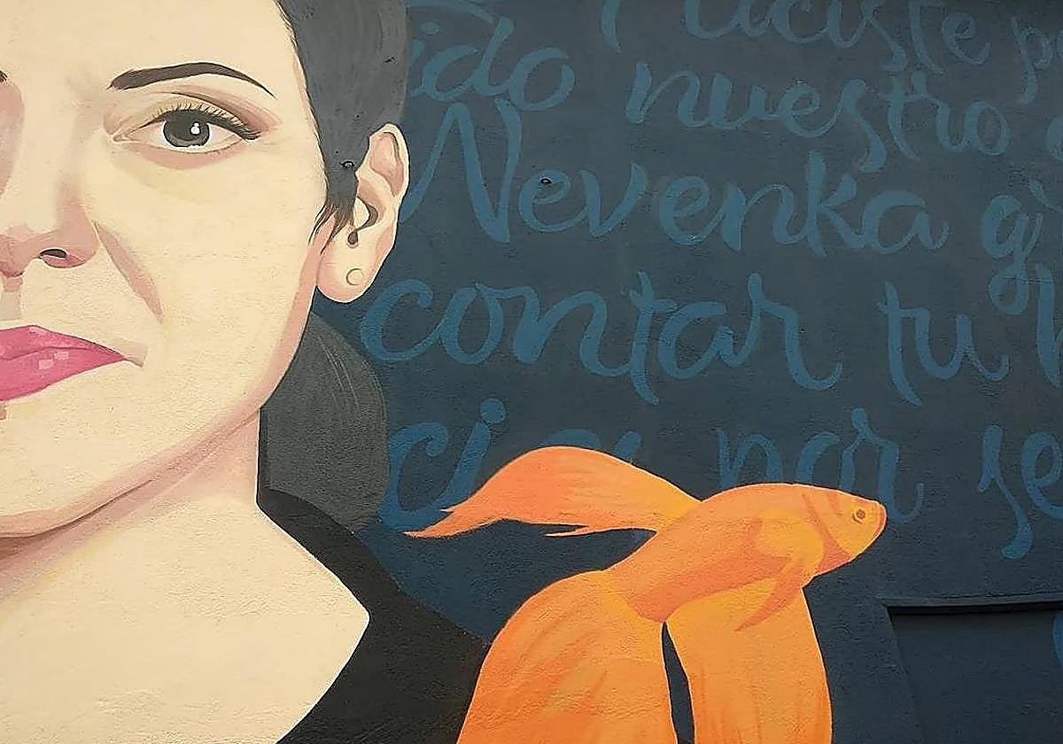 Imagen de archivo del mural realizado para homenajear a Nevenka Fernández y que, porteriormente, fue borrado en la Calle La Paz en Ponferrada.