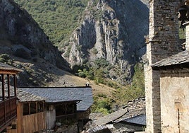 Imagen de la localidad berciana de Peñalba de Santiago.