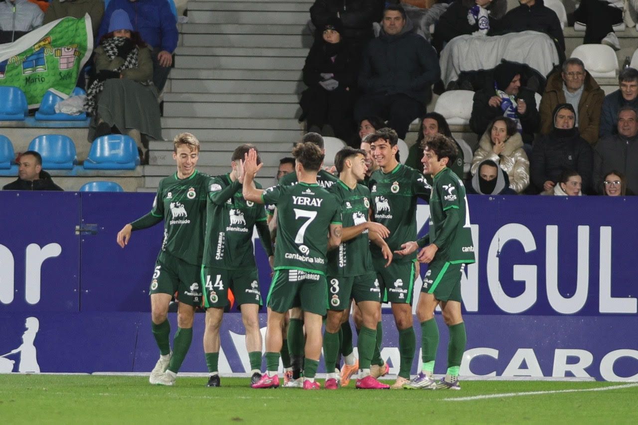 Las imágenes del partido Ponferradina - Racing de Santander