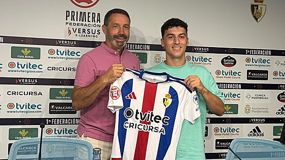 Emi Hernández dispuesto a aprovechar su oportunidad en la Deportiva: «Siempre sueñas con estar en un lugar así»