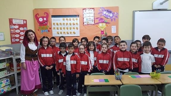 Dulcinea acercó a los alumnos del colegio San Ignacio a la obra cumbre de Cervantes. 