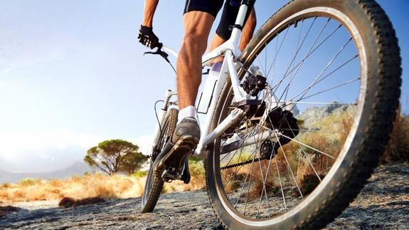 Eduardo Albares del CD Bembibre BTT gana la Futurobike