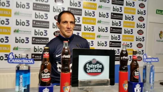 El entrenador de la Ponferradina, Pedro Munitis.