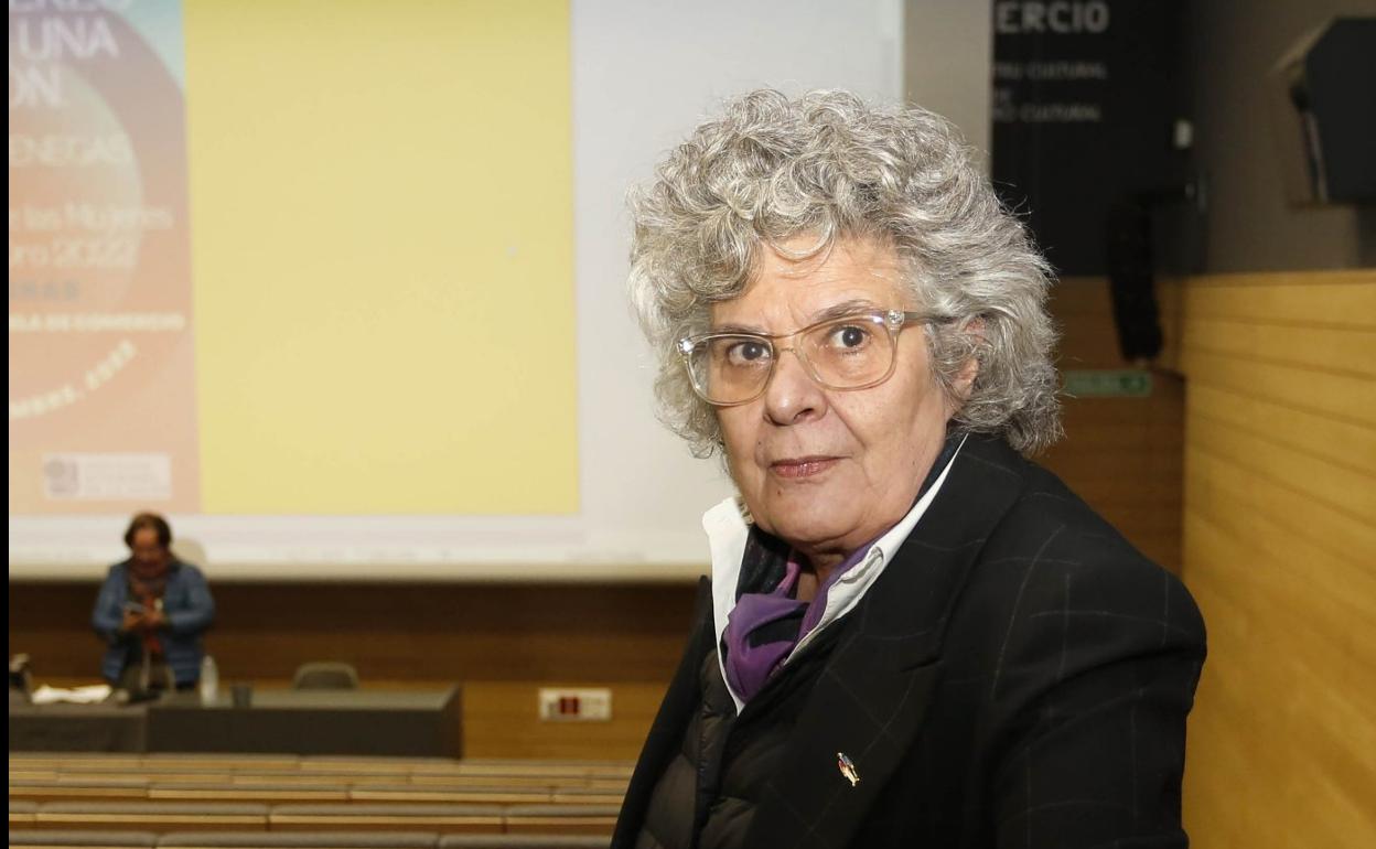 Venegas, antes de su conferencia en la Escuela de Comercio. 