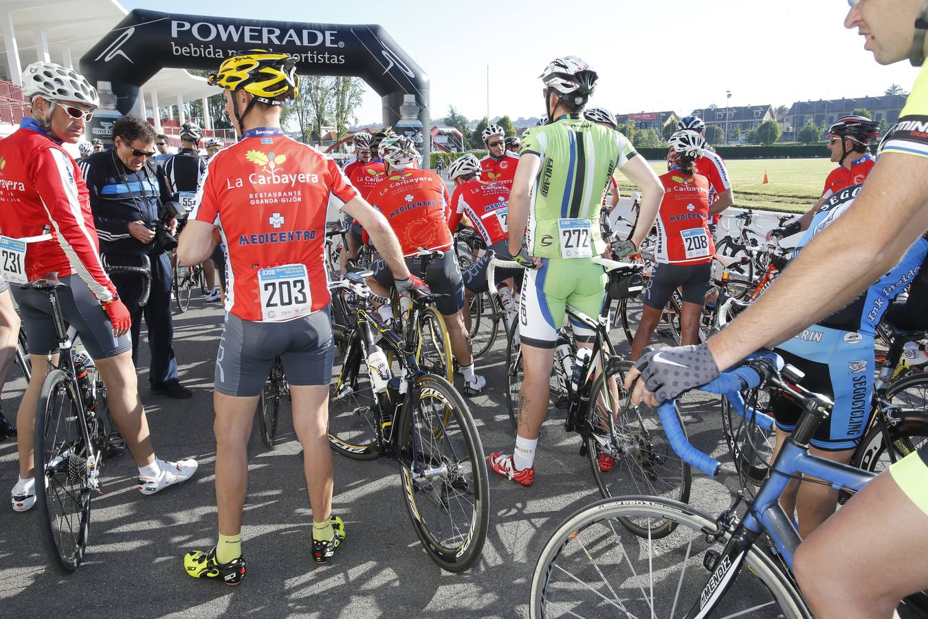 Carlos Sainz se suma al homenaje a Carlos Barredo