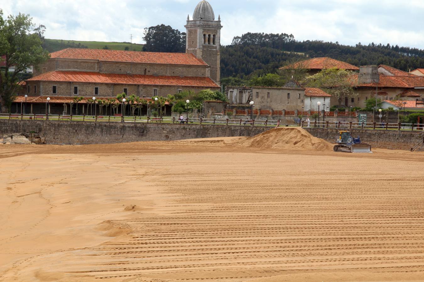 Playa de Luanco en Gozón