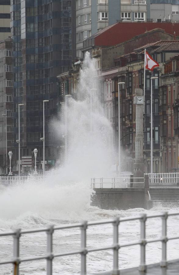 El azote del temporal en Asturias