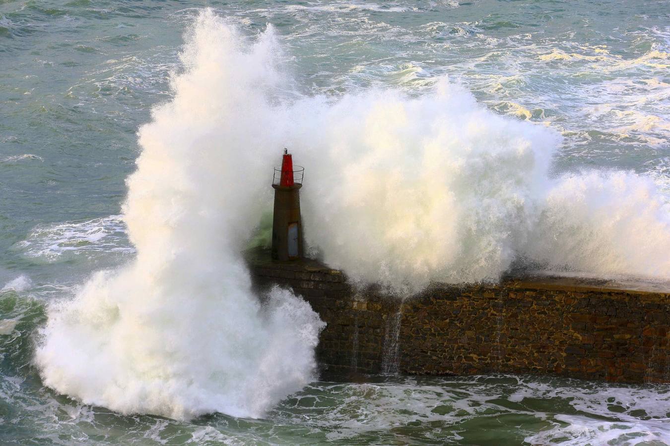 El azote del temporal en Asturias