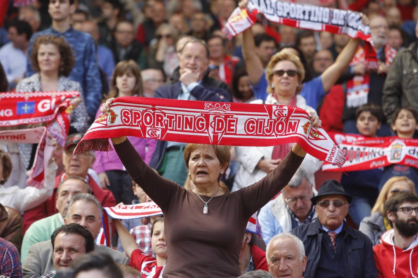 Sporting 1-0 Barcelona B (Galería II)