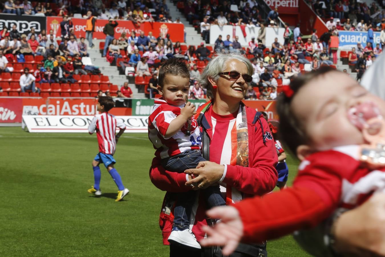 Sporting 1-0 Barcelona B (Galería II)