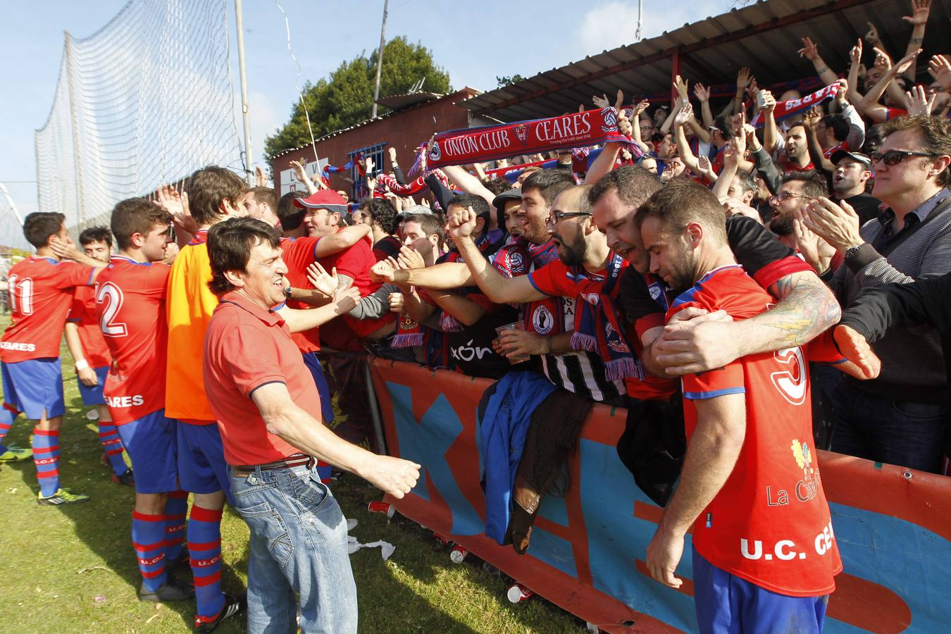 Las imágenes del partido Trival Valderas 2 - 2 Unión Ceares