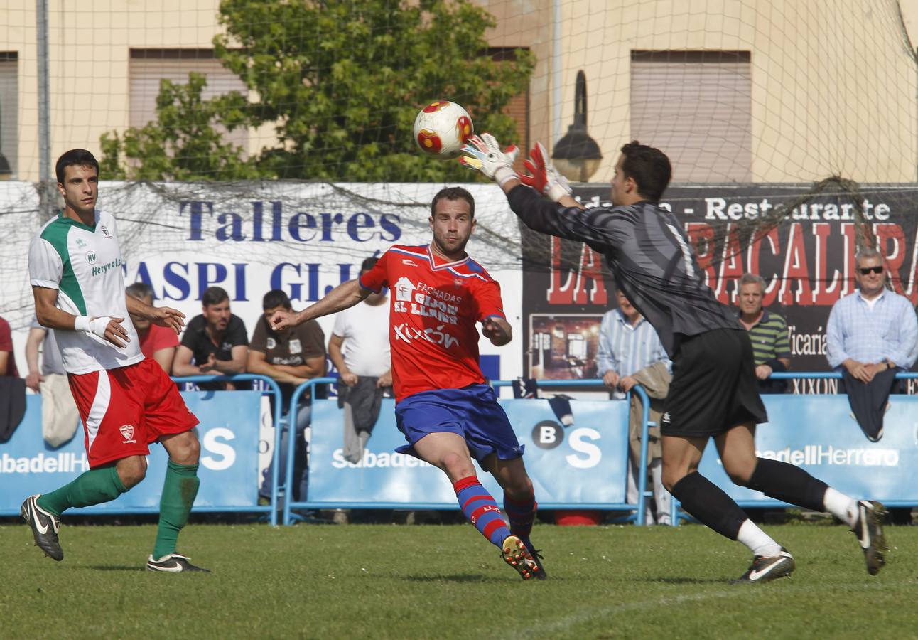 Las imágenes del partido Trival Valderas 2 - 2 Unión Ceares