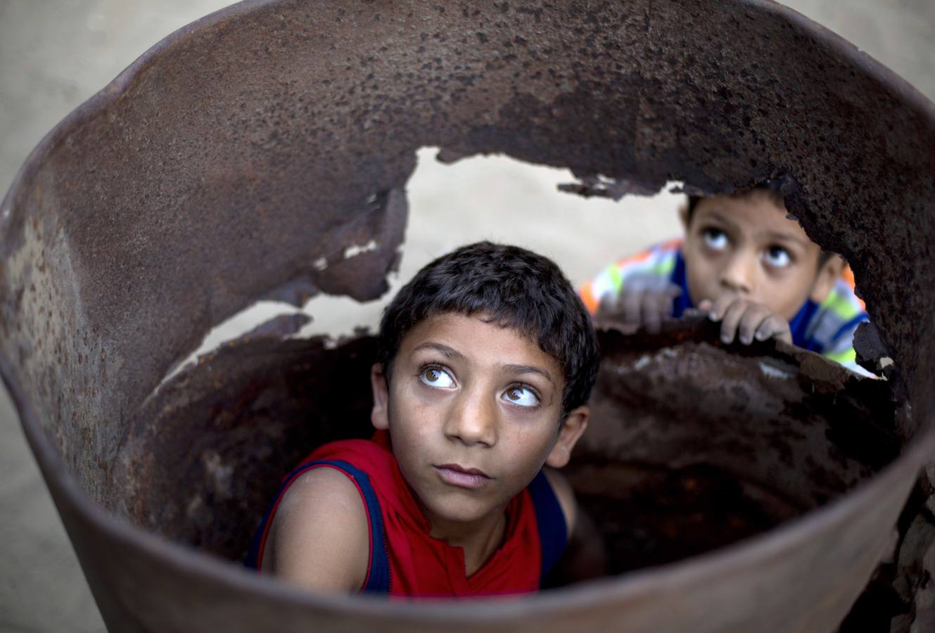 Dos niños palestinos.