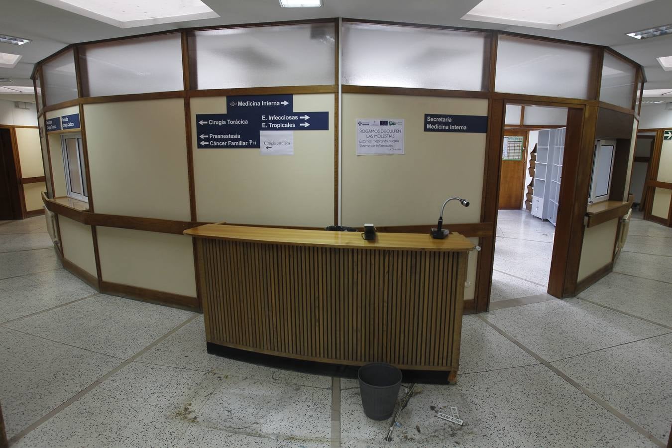 Un recorrido por el viejo HUCA vacío