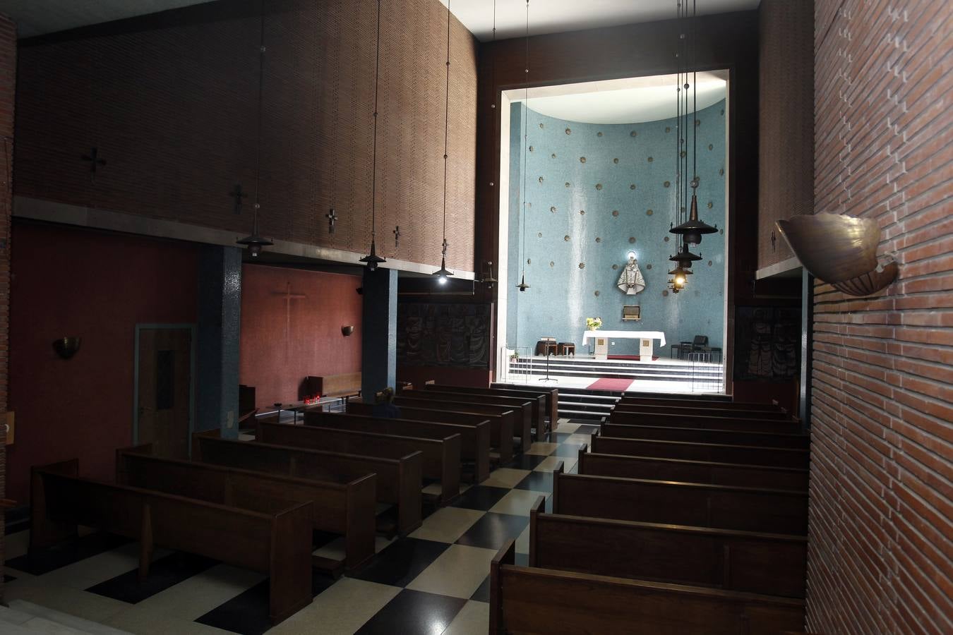 Un recorrido por el viejo HUCA vacío