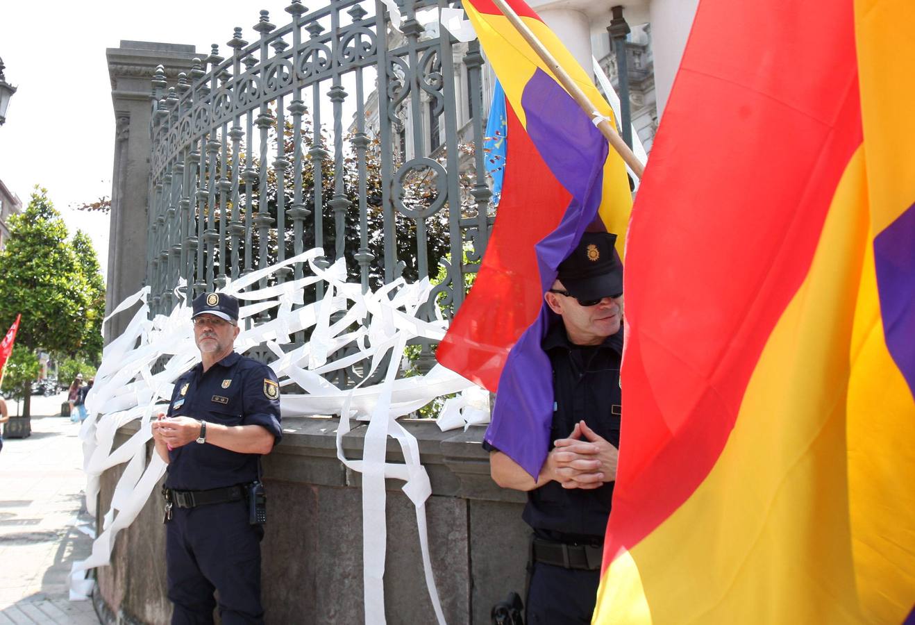 Manifestación por Oviedo contra la crisis y los recortes