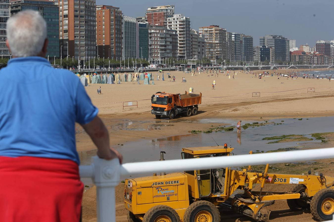 Comienzan los trabajos para que el Tostaderu recupere su arena