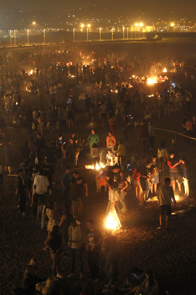 Fuegos y hogueras por San Xuan