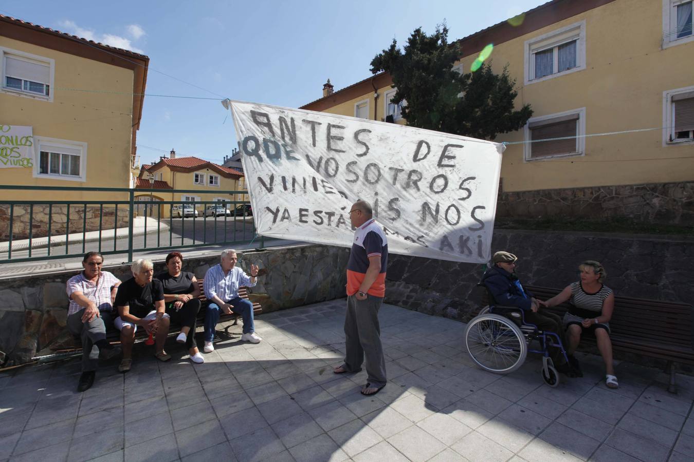 Los vecinos de El Nodo, contra los desahucios