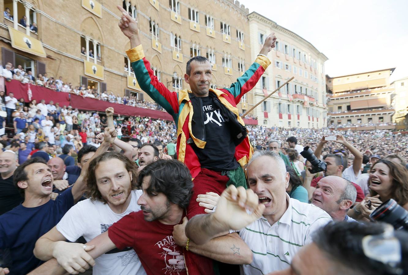 Palio de Siena, una carrera antigua, famosa y peligrosa