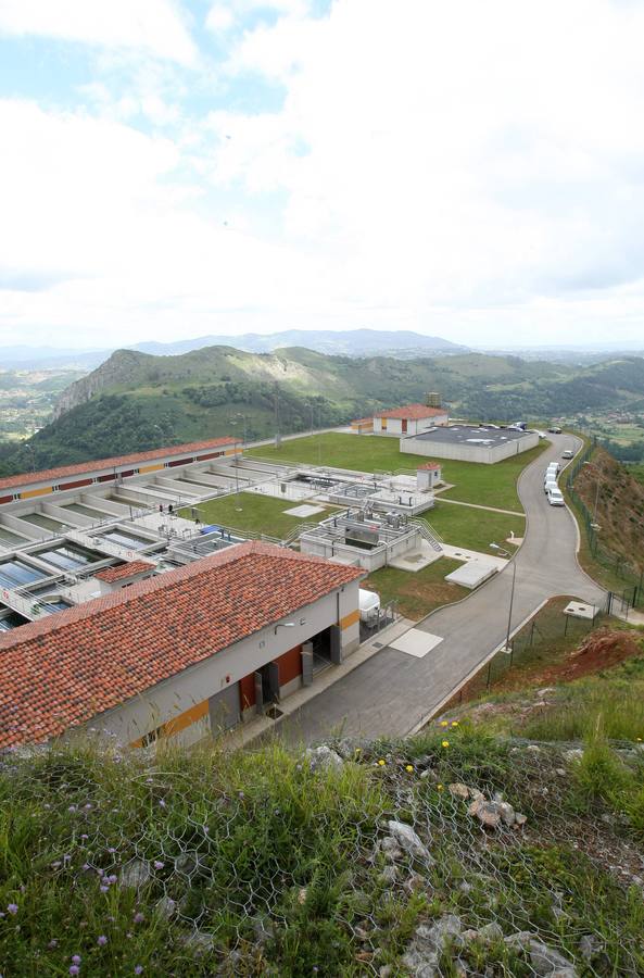 Inauguración de la planta de agua de Cabornio en Oviedo