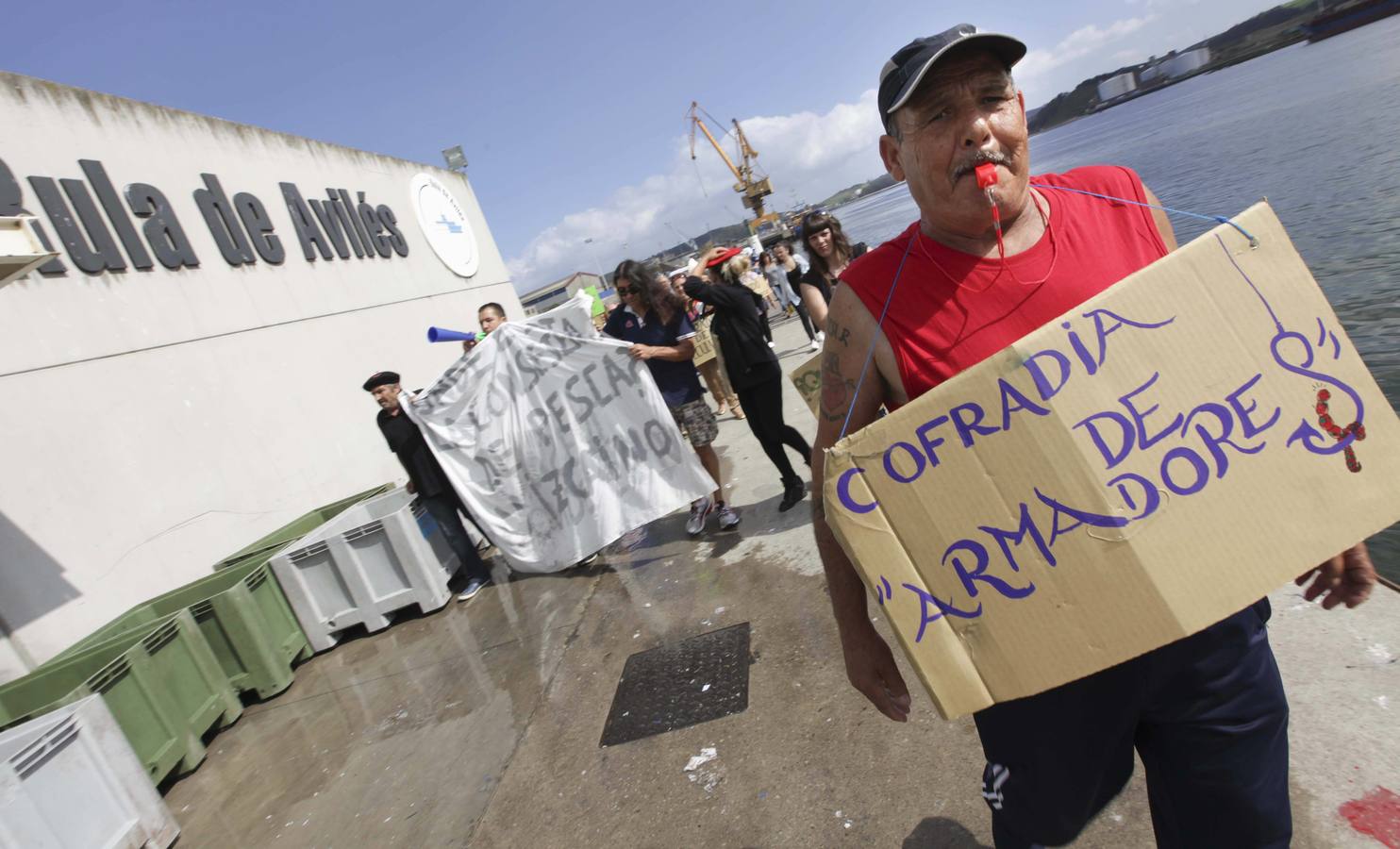 La manifestación de los vecinos de El Nodo, en imágenes