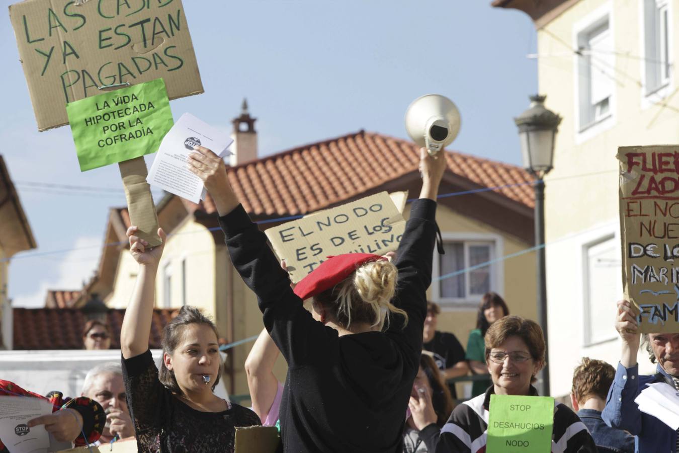 La manifestación de los vecinos de El Nodo, en imágenes