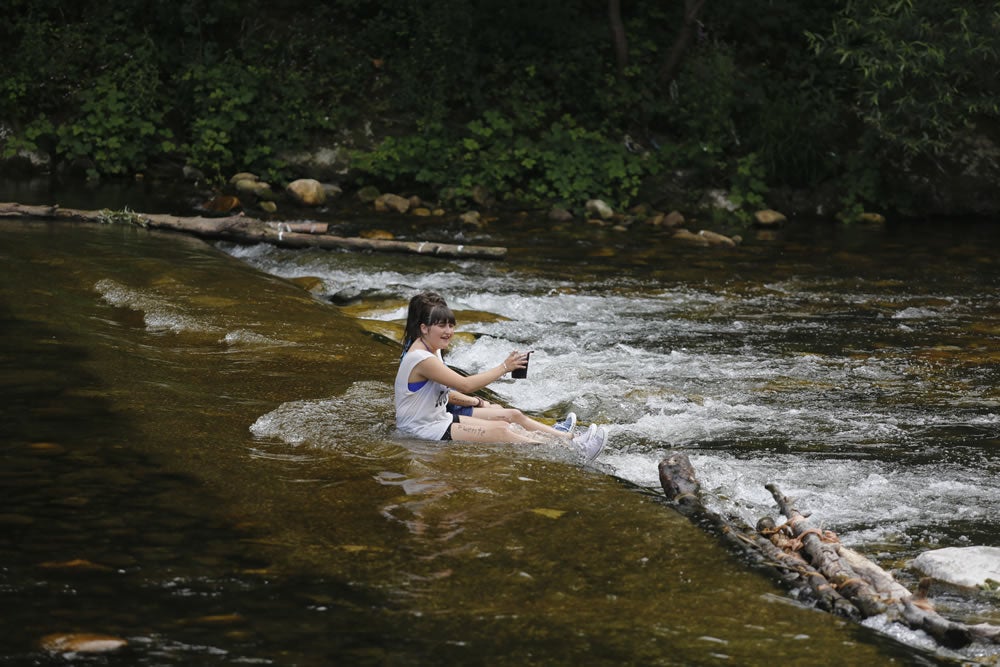 La jira de Sotrondio acaba en el barro