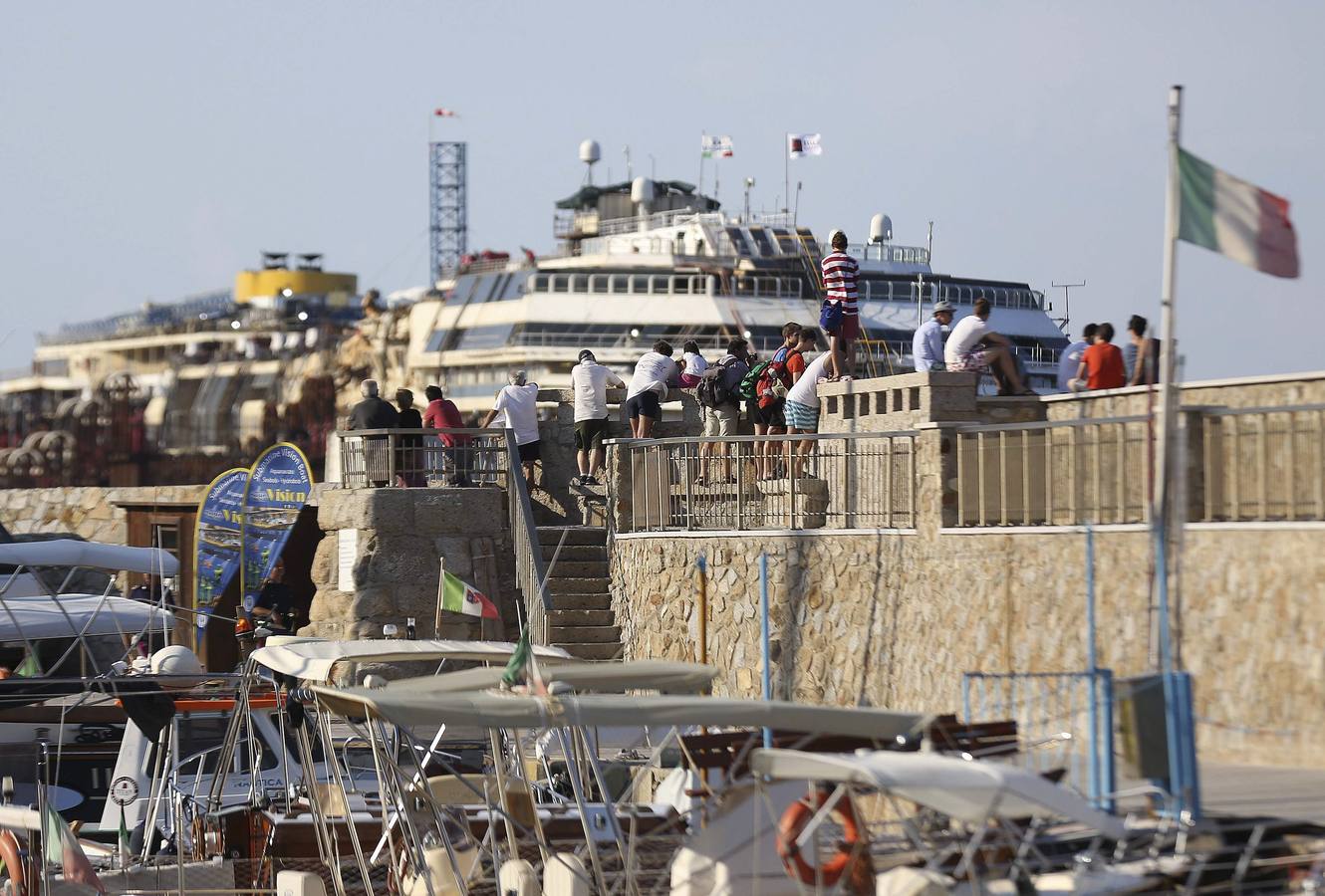 La última travesía del Costa Concordia