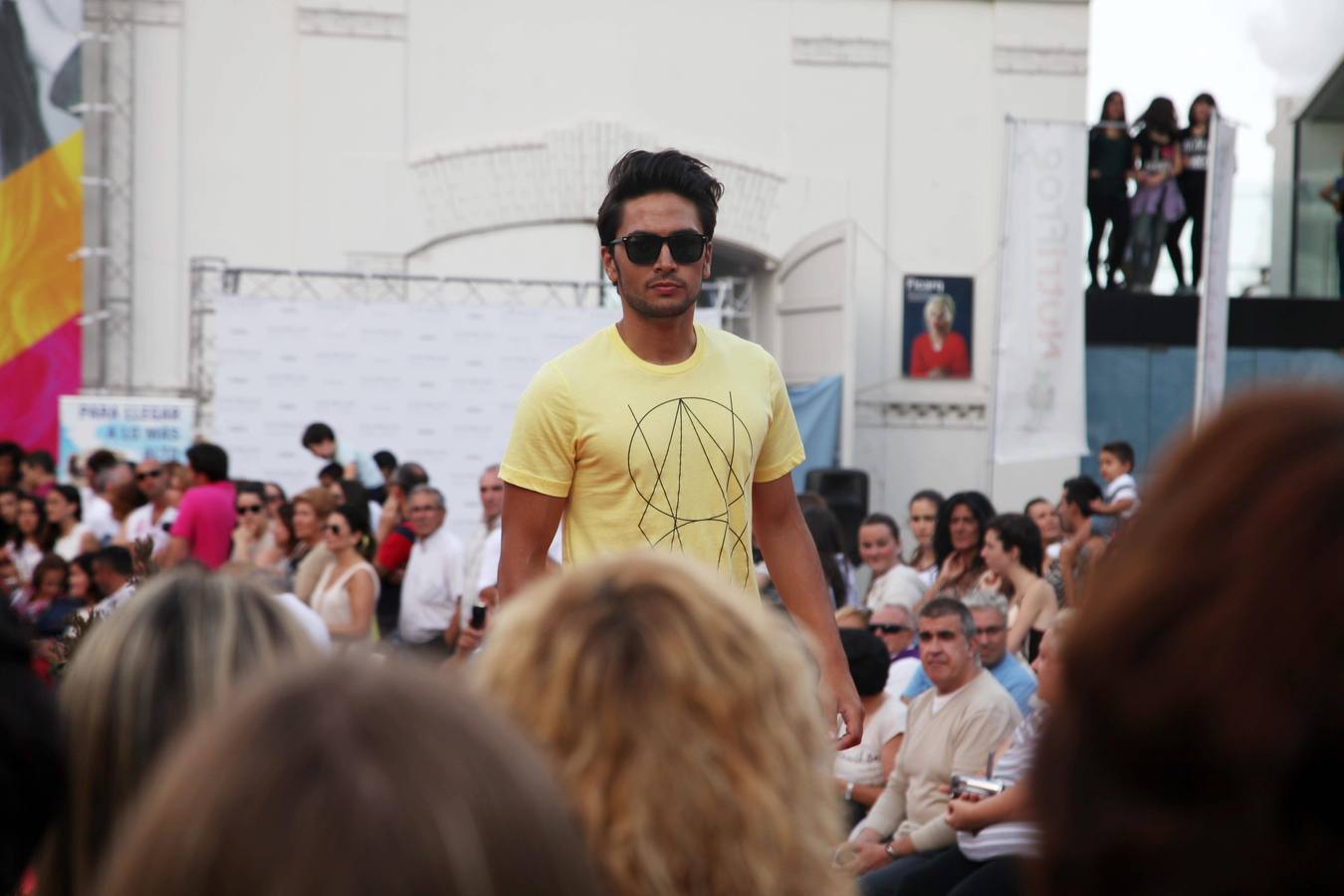 Desfile de moda y belleza, en Avilés