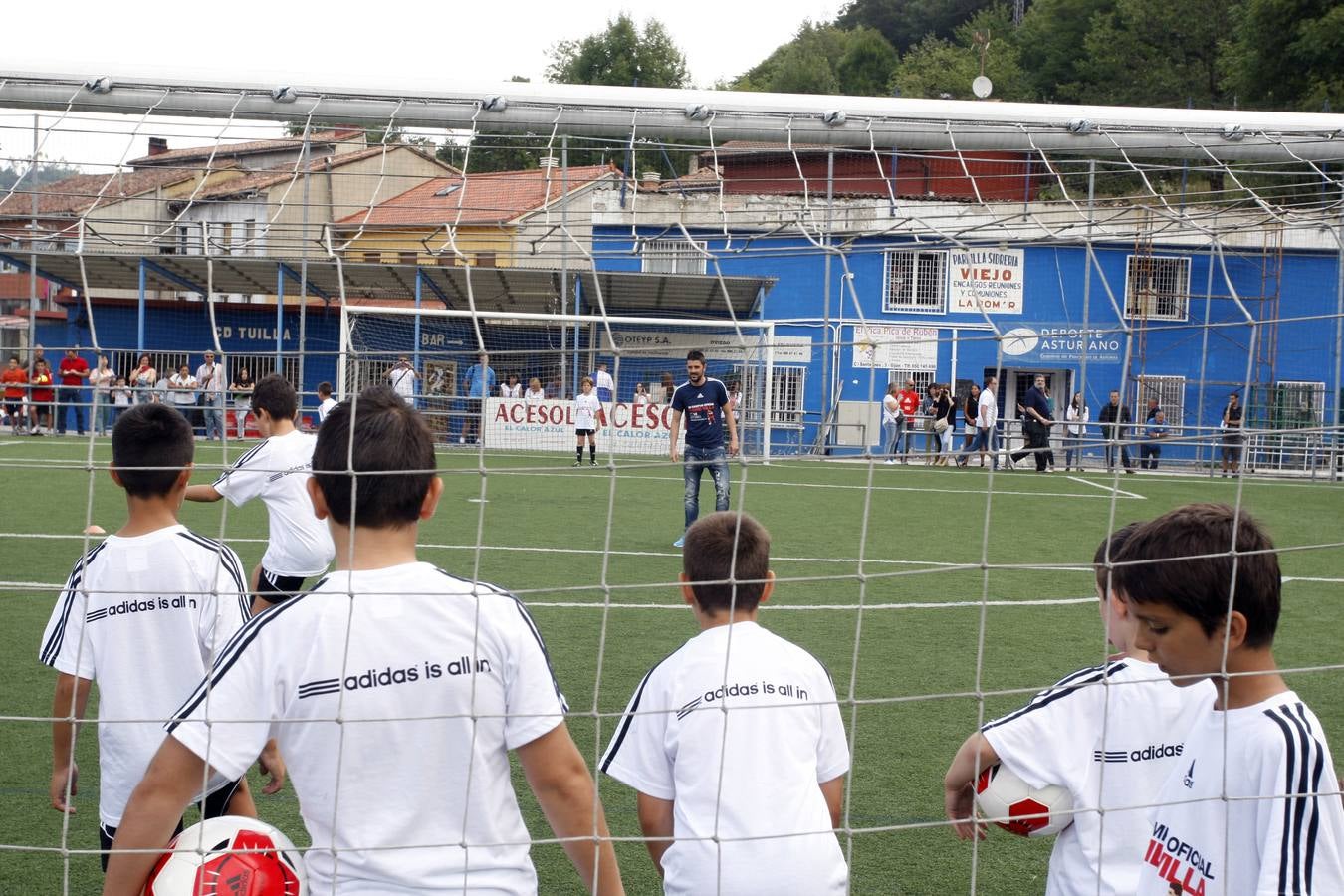 Villa clausura su campus de La Morgal