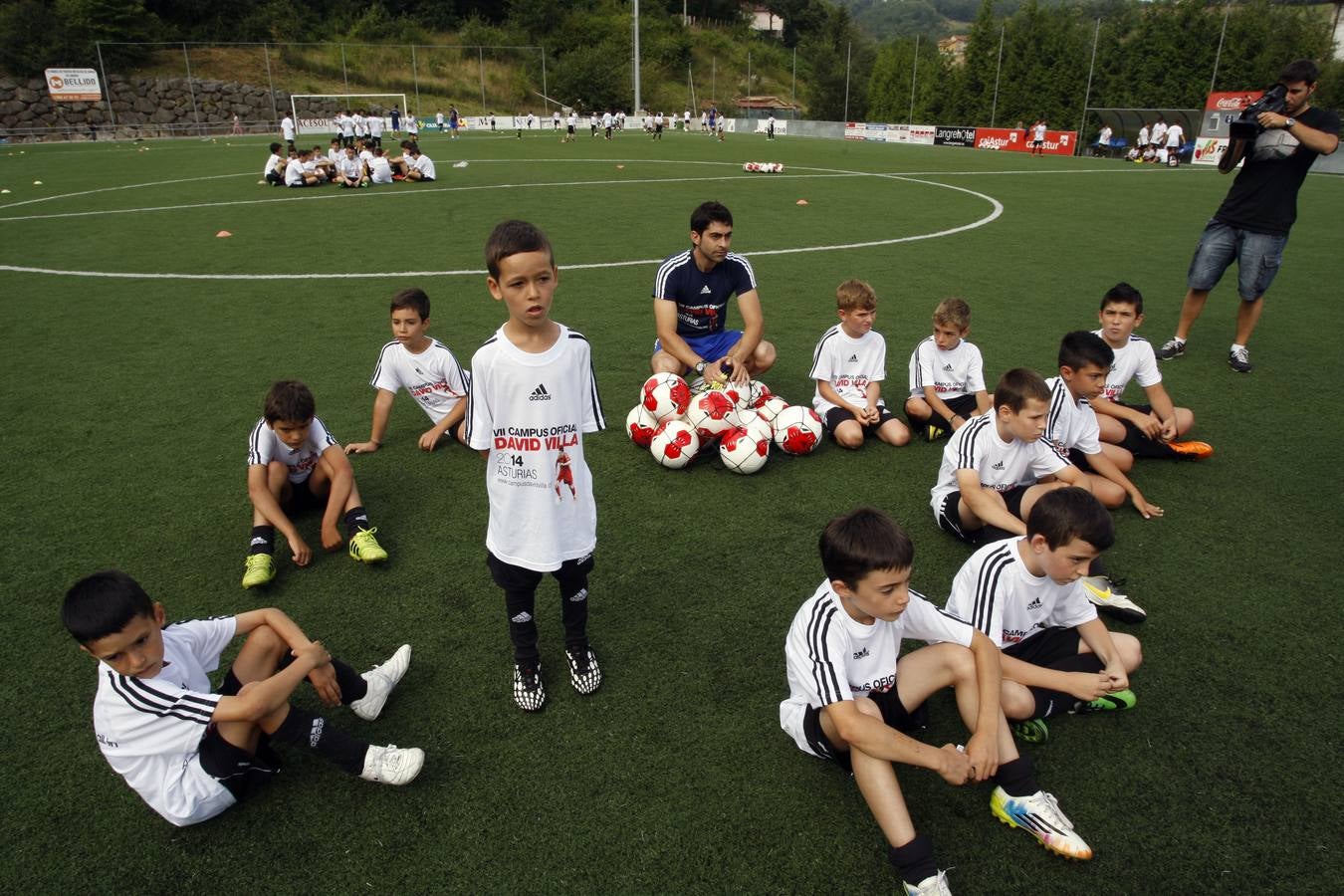 Villa clausura su campus de La Morgal