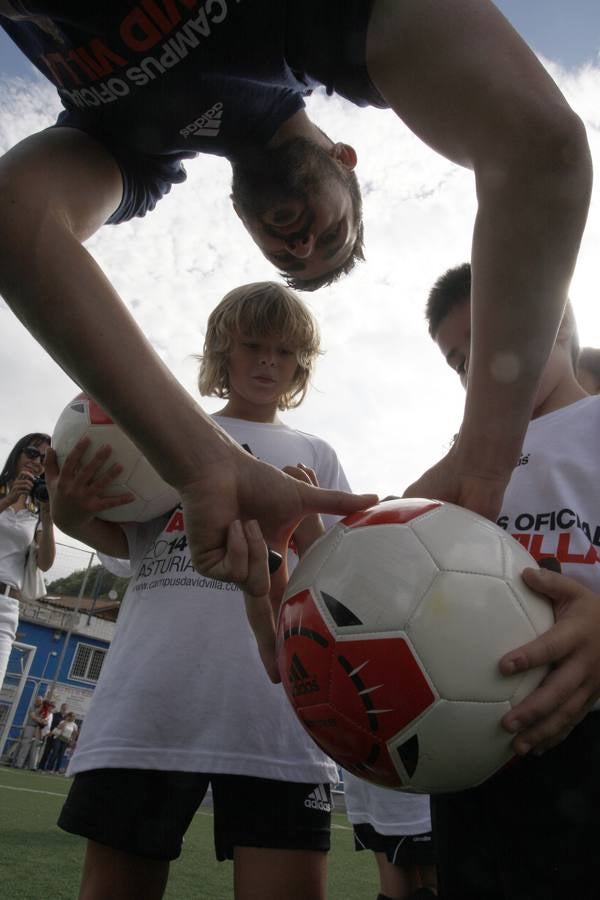 Villa clausura su campus de La Morgal