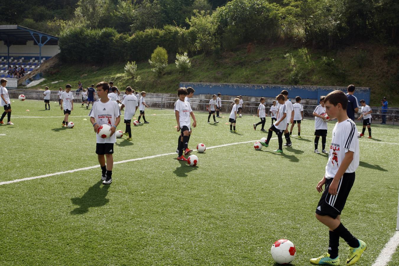 Villa clausura su campus de La Morgal