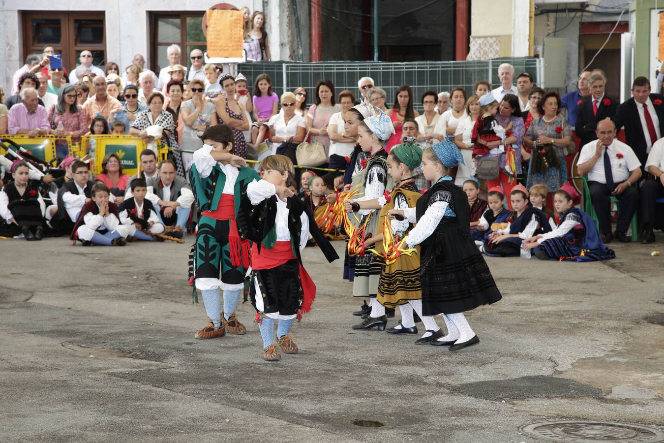 Llanes celebra el día grande de las fiestas de la Magdalena