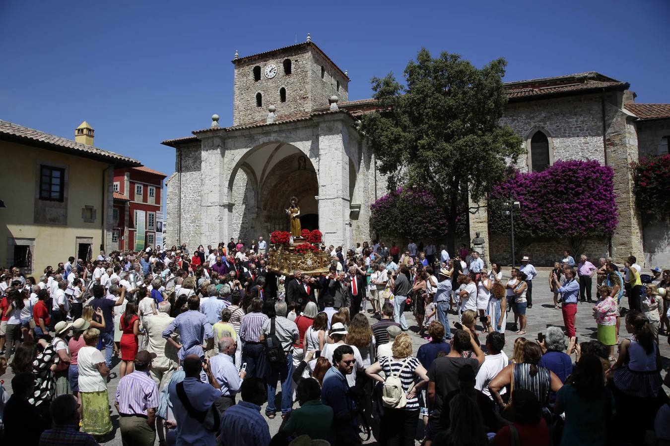 Llanes celebra las fiestas de La Magdalena