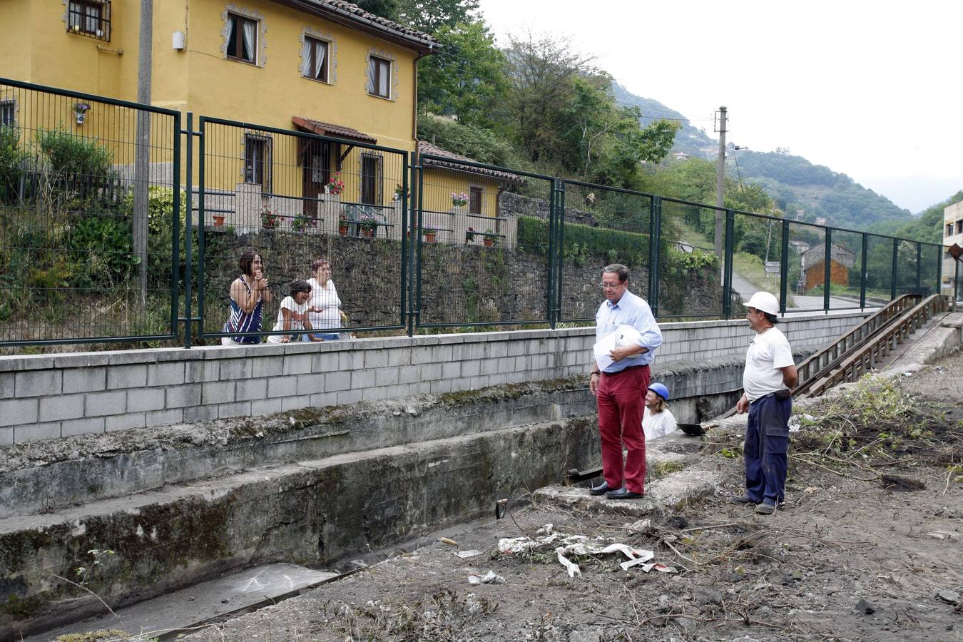 Comienza las visitas guiadas al pozo Santa Bárbabara