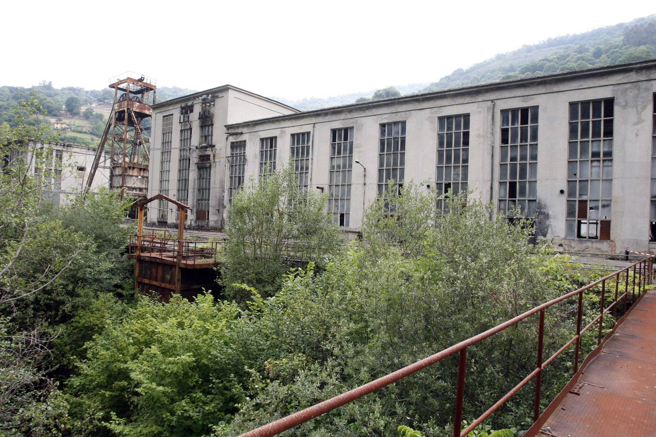 Comienza las visitas guiadas al pozo Santa Bárbabara